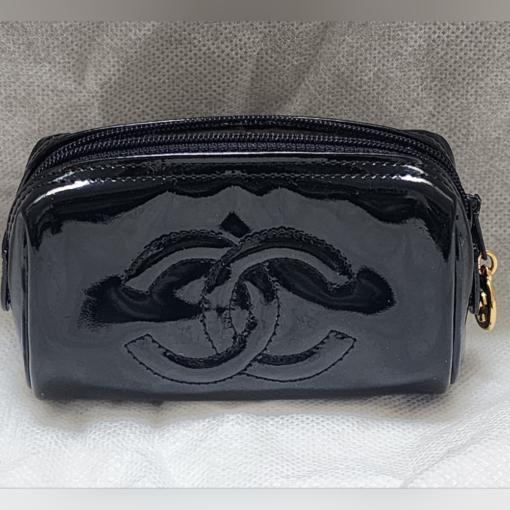 Chanel black patent leather mini zip around pouch w gold tone hardware C…
